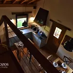 Chozos De La Brana Brañosera