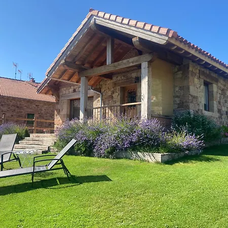 Chalet Chozos De La Brana