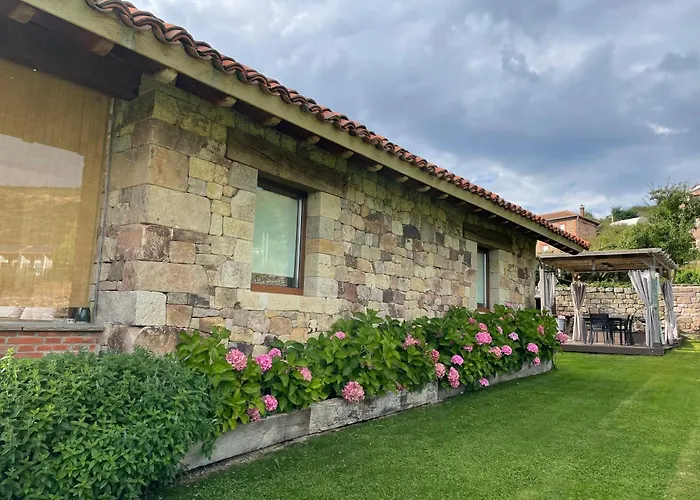 Chalet Chozos De La Braña Branosera