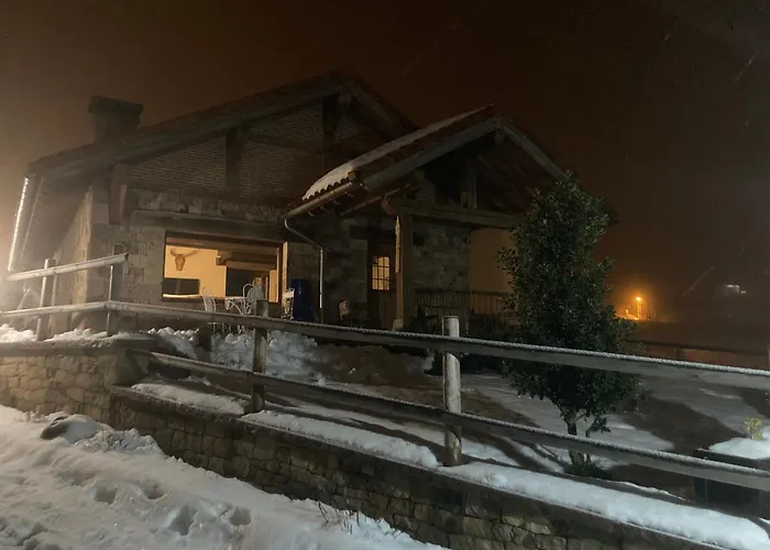 Chozos De La Braña Branosera