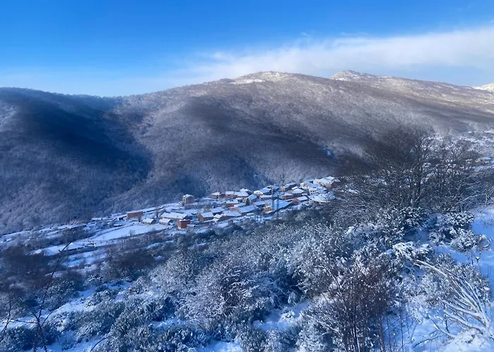 Chozos De La Braña Branosera